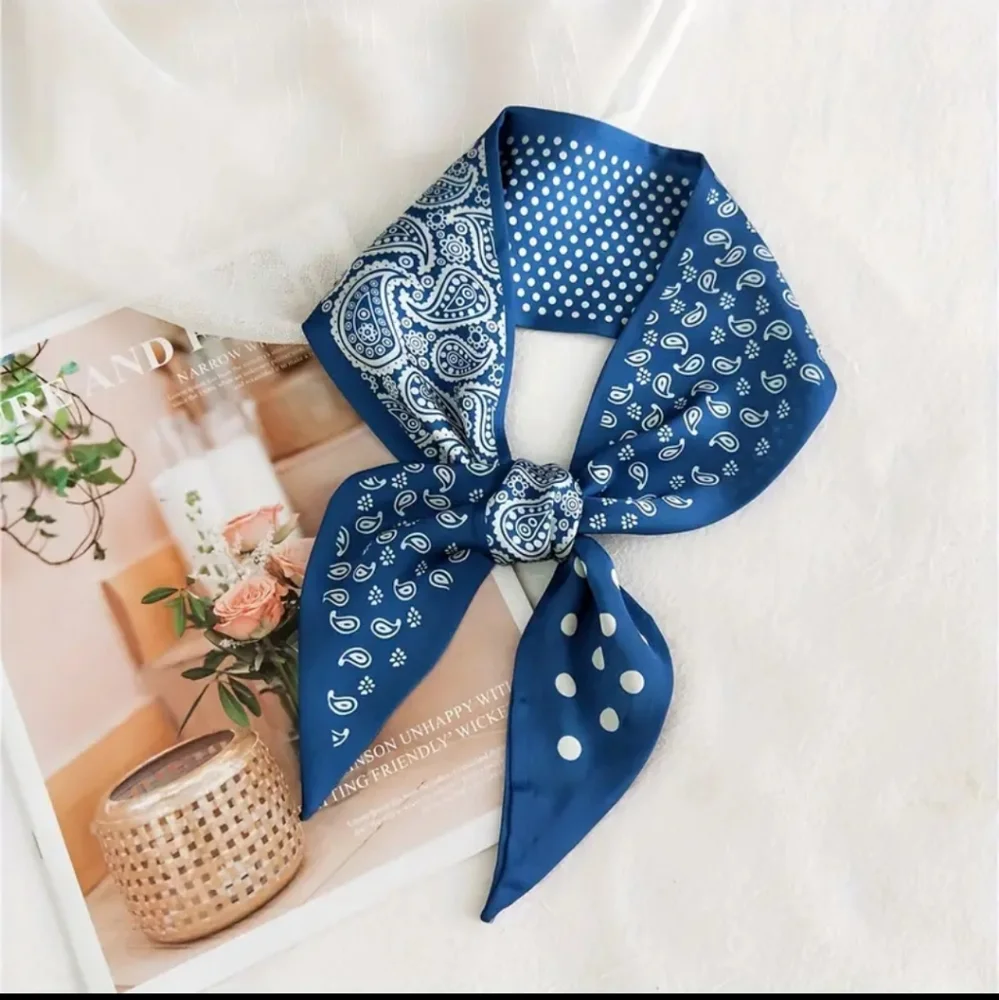 4pcs. Vibrant  Paisley Twillys - Picture 2 of 9